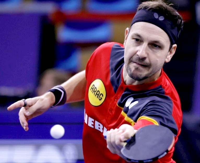 德国队力克瑞典队，波尔点燃赛场