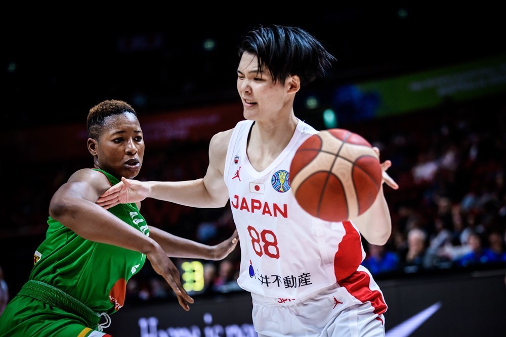 日本队碾压印度队，辛杜关键制胜