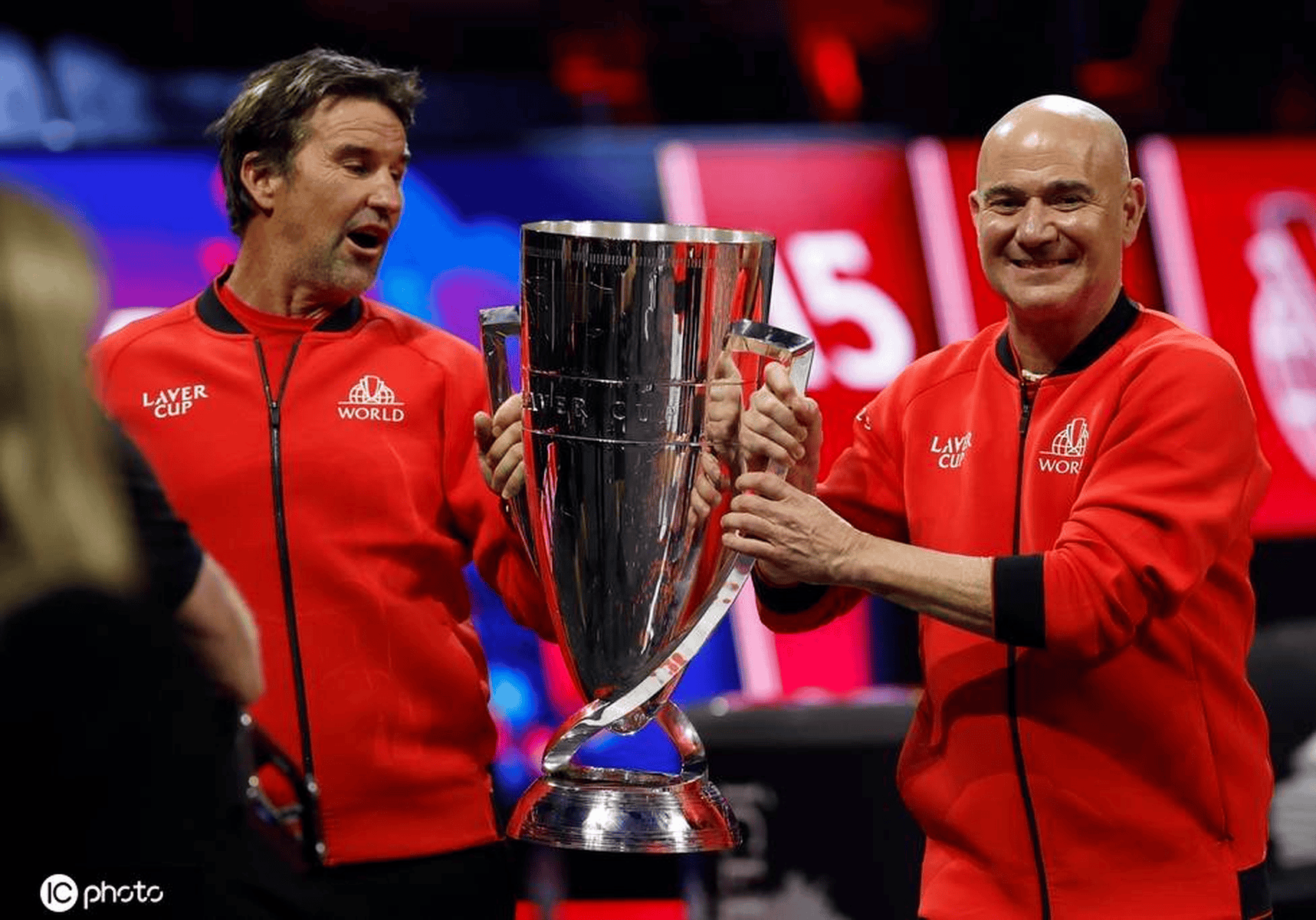 ATP总决赛完胜拉沃尔杯，蒂姆关键制胜