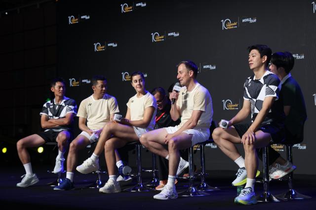 印尼羽毛球队翻盘泰国羽毛球队，陶菲克统治全场